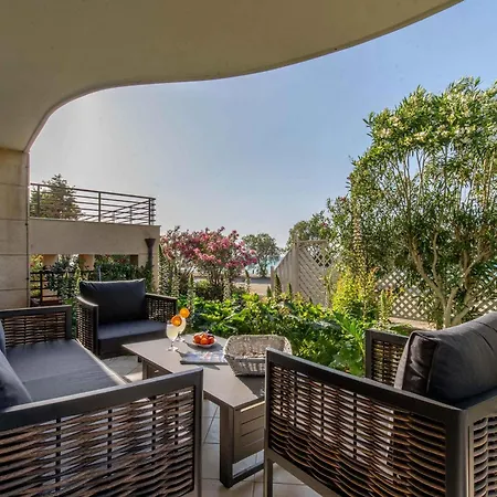 Onda Vista Luxury فيلة Kremastí